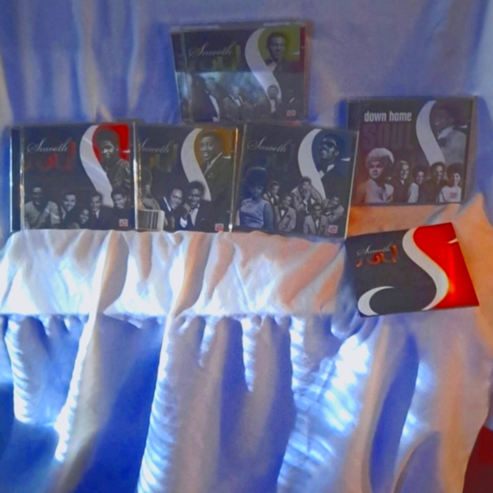 TimeLife - 10 Smooth Soul DVD's w/ 30page Collector's Booklet - 150 Songs - New